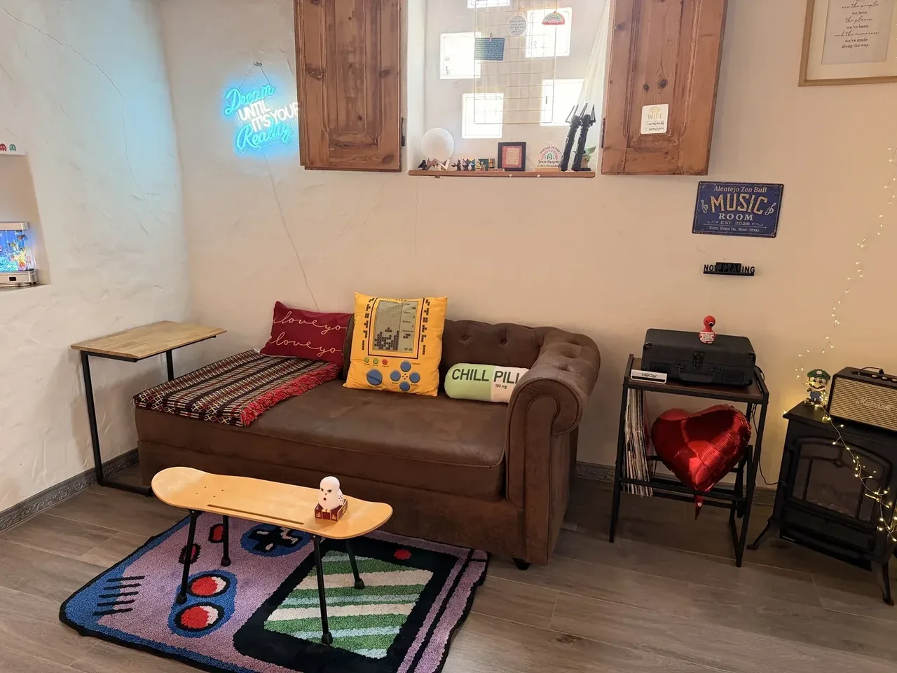 Games and cosy moments at Alentejo Zen BnB